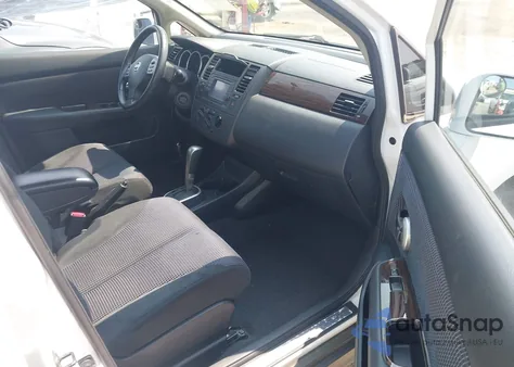 2010 Nissan Versa 1.8Sl z USA, uszkodzony, nr VIN 3N1BC1AP1AL420360